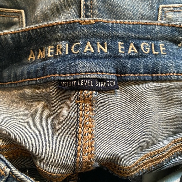 American Eagle denim shorts - Picture 2 of 3